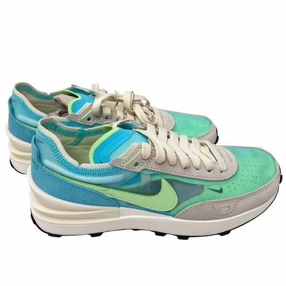 NIB Nike Waffle One Women’s Mesh Sneakers Lug Soles Sz 5.5 - Picture 4 of 10